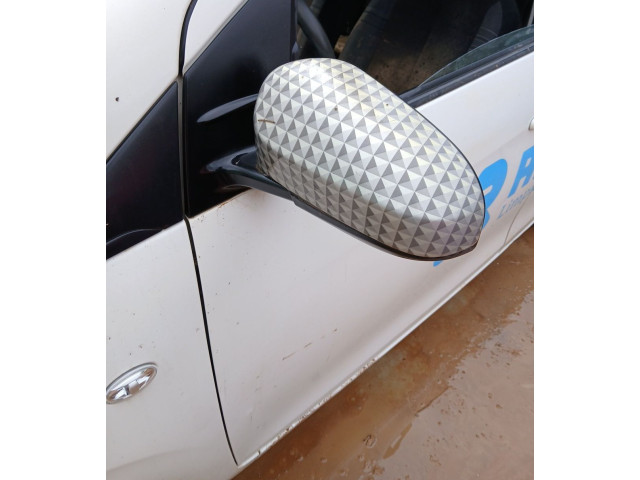 Zpětné zrcátko  Peugeot 108 2017  B000781580  