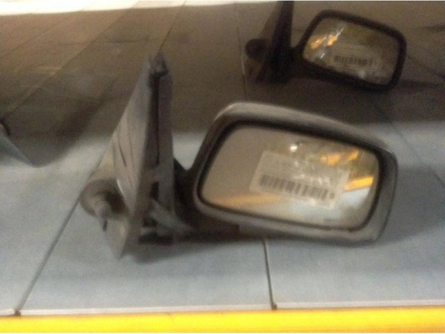 Zpětné zrcátko Volvo 460 1989