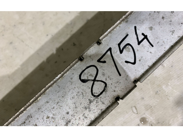 Интеркулер  8K0145804H   Audi A6 S6 C7 4G 