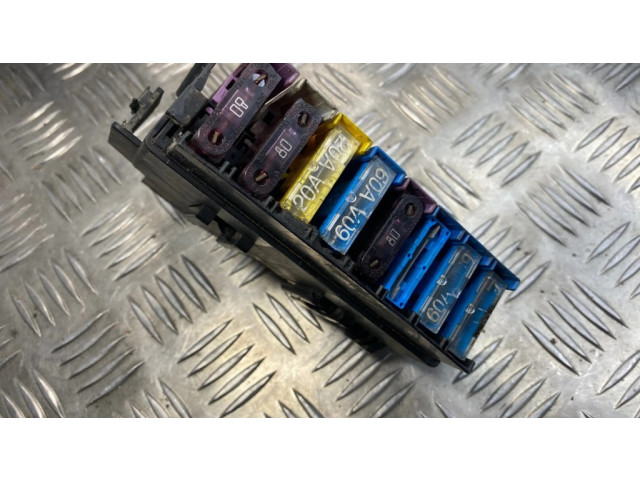 Pojistková skříňka 9685661 Opel Astra G 1999