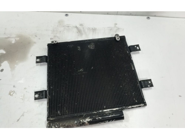 Панель приборов    Daihatsu Sirion       