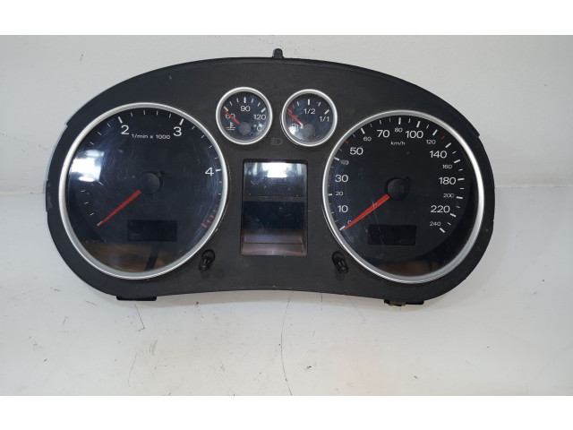 Панель приборов 8Z0820900, 8Z0820900 Audi A2