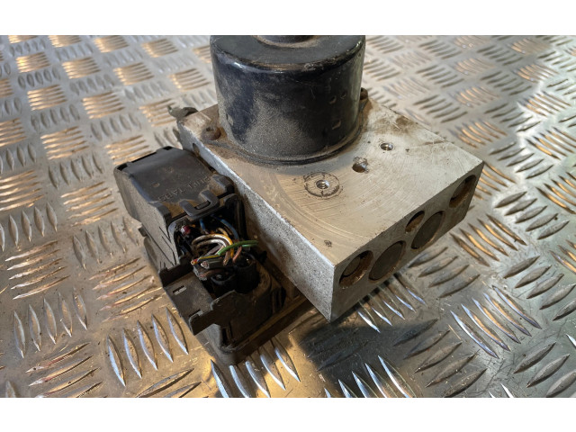 Блок АБС 8671224, 10092504033   Volvo  V70  2000 - 2004 года