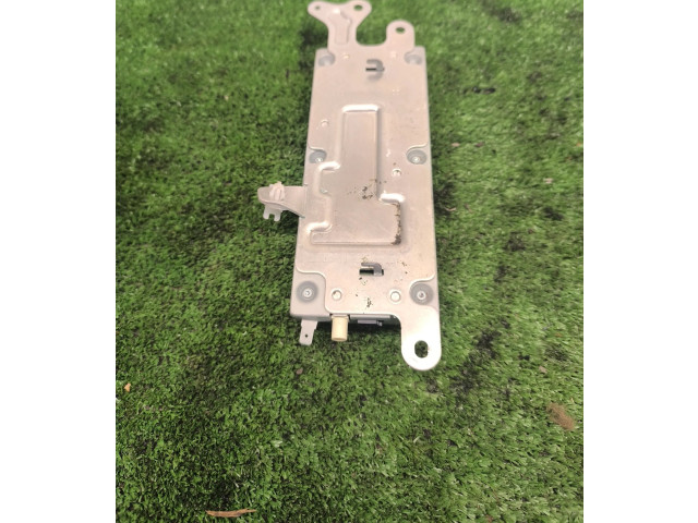 Блок управления 107975500D Tesla Model 3