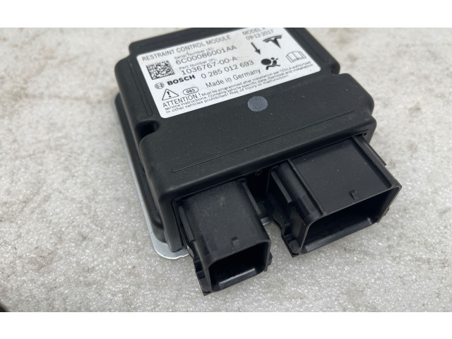 Блок подушек безопасности 103676700A, 6C00086001AA Tesla Model X