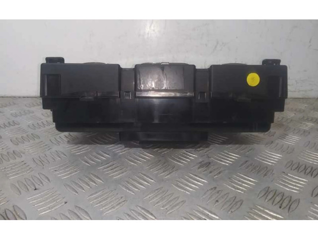 Přístrojová deska Volkswagen Passat Alltrack 2005 A2C53117394