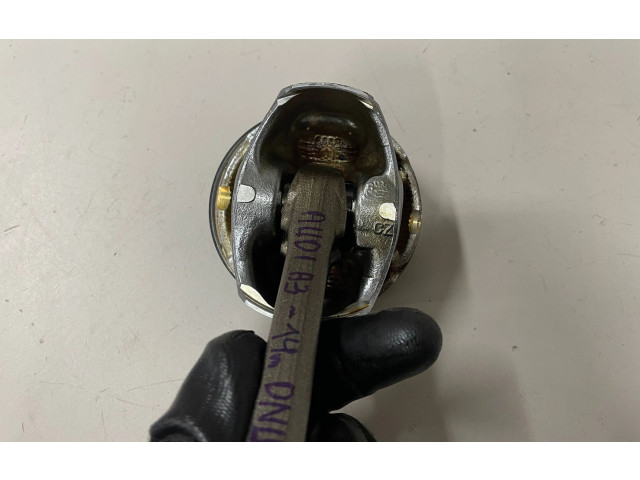 Píst 02606LJ1, WU3 Audi A3 S3 8V