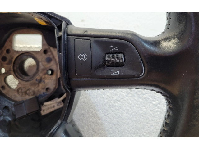 Volant Audi Q7 4L 2008 8K0419091AK  