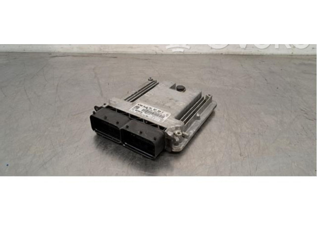 Блок управления двигателя 04L907309P   Volkswagen Touran III