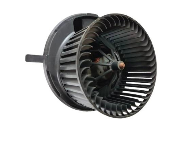 Вентилятор печки F997167J, 3C0907521F Audi Q3 8U