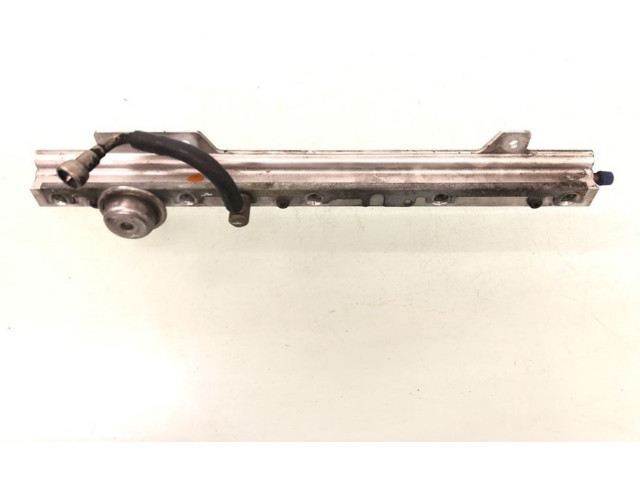 Vstřikovací lišta 9186836, 01469940 Volvo S80 B5244S