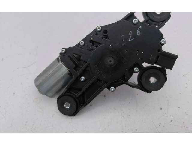 Моторчик заднего дворника 0390201875, 31218473    Volvo V50