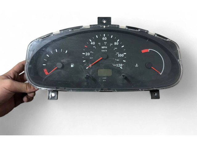 Přístrojová deska  Nissan Micra 1996   