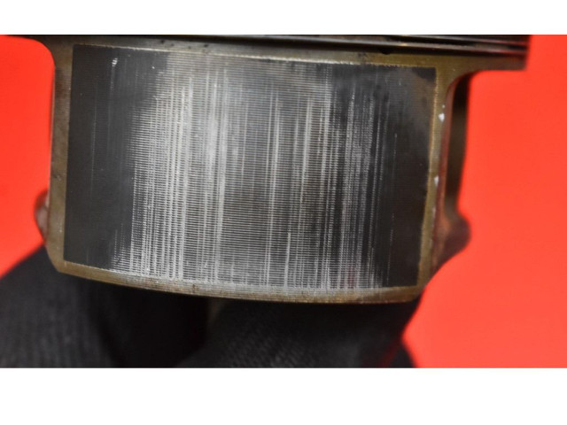  Поршень  82L64, 82L64  Audi A6 S6 C5 4B  