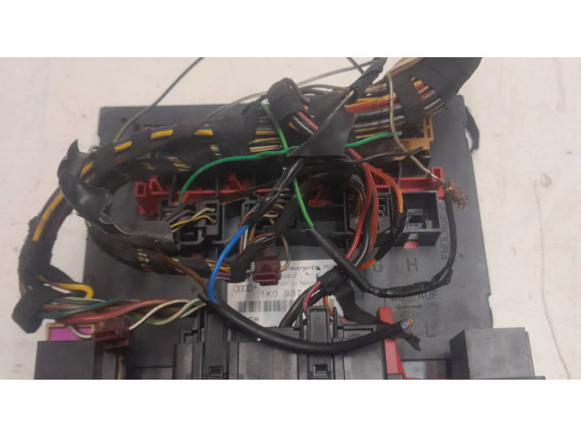 Блок комфорта 1K0937049C, F005V00524 Volkswagen Jetta V