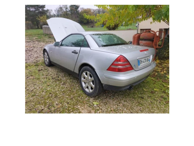 Pojistková skříňka Mercedes-Benz SLK AMG R170 1998