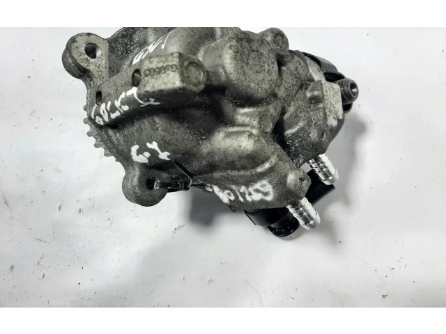 Топливный насос