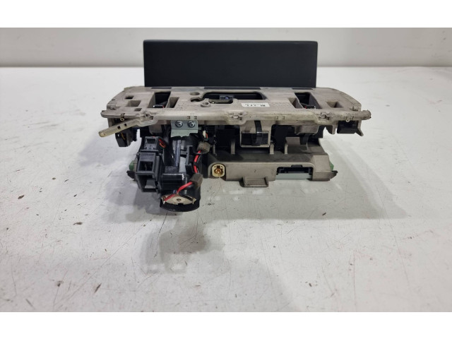 Дисплей    8V0857273M, 8V0919603C   Audi A3 S3 8V