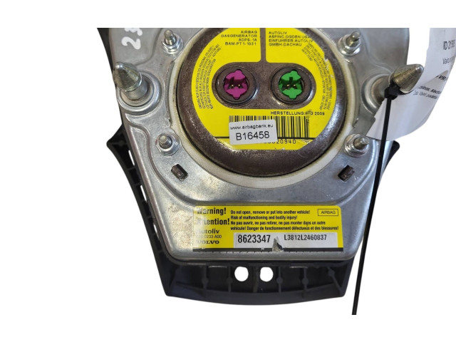 Подушка безопасности водителя 8623347   Volvo V50