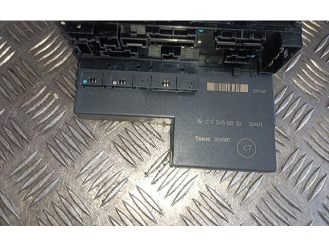 Pojistková skříňka 0195455632 Mercedes-Benz E W210 1999