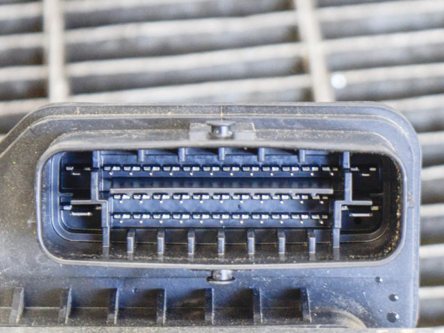 Блок АБС 11604040022, 4670A975 Mitsubishi L200 2015- года