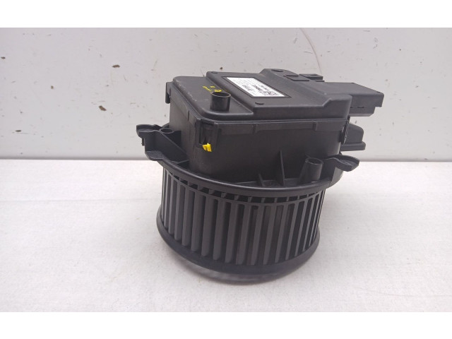 Вентилятор печки    4M1820021a, 0001309689   Audi A4 Allroad B9