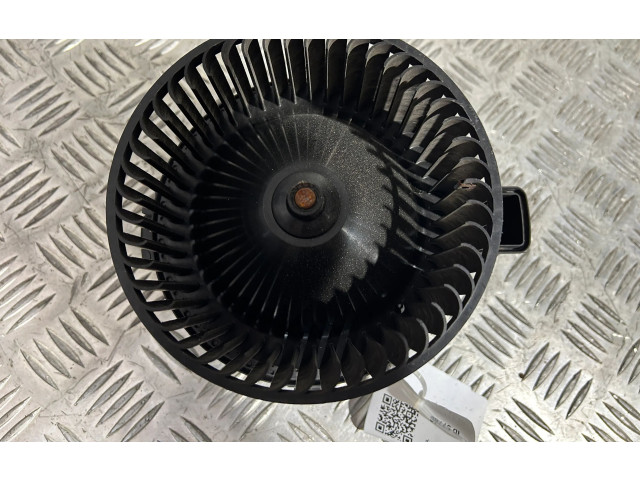 Вентилятор печки    F011500123   Volvo XC90