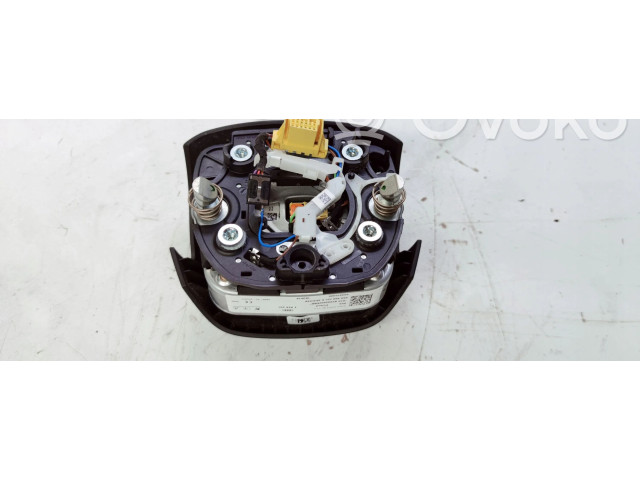 Подушка безопасности водителя 83A880201E   Audi Q3 F3