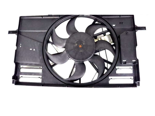 Вентилятор радиатора 31261988 Volvo C30