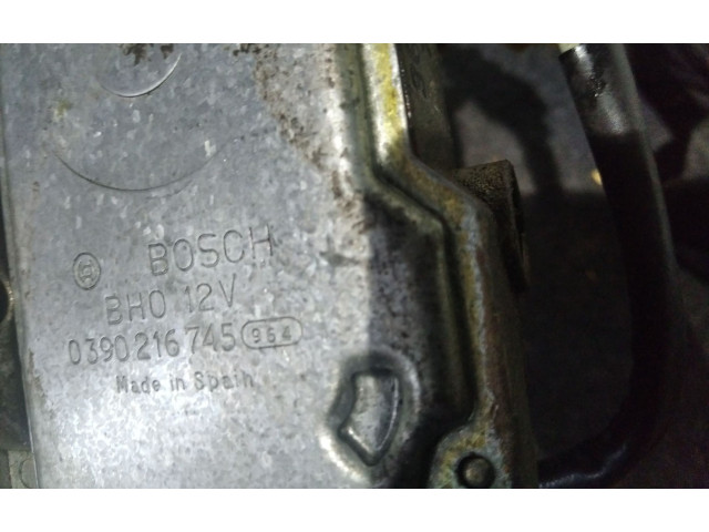 Двигатель стеклоочистителя заднего стекла 0390216745 Renault Twingo I