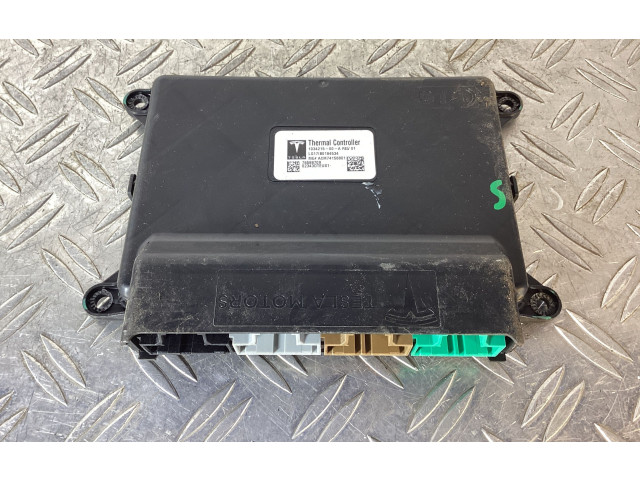 Блок управления климат-контролем 103421500A Tesla Model S