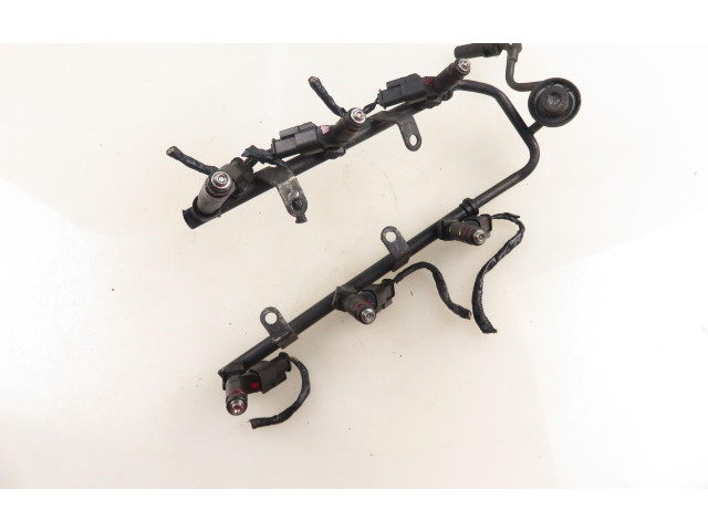 Vstřikovací lišta 04591306AB, 04591306AB   Chrysler 300M    EER 