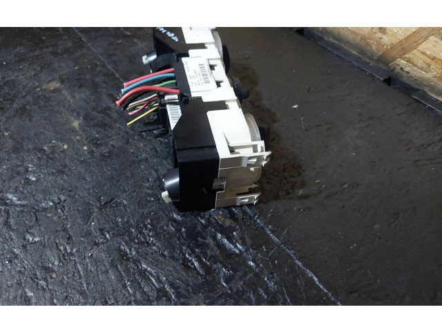 Блок управления климат-контролем 6Y0819045H Skoda Fabia Mk1 (6Y)