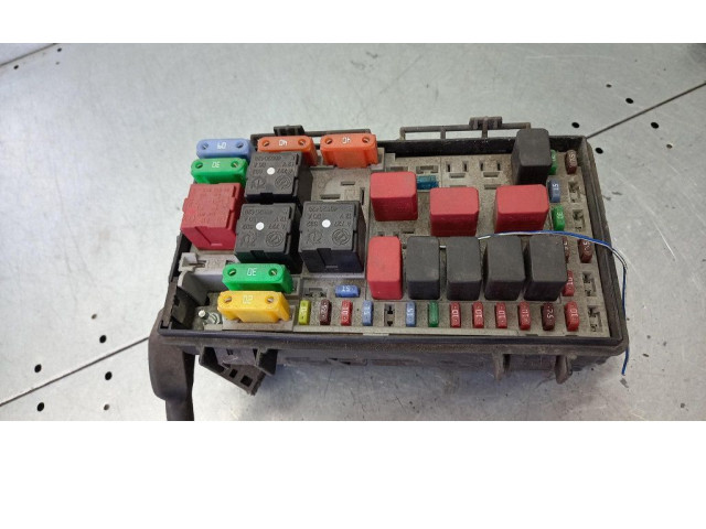 Pojistková skříňka Fiat Punto (199) 2005