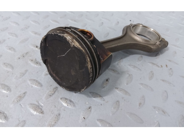 Píst 04E198401AE, 05E107065AE Volkswagen T-Roc