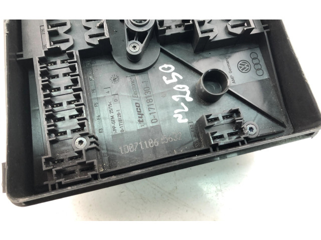 Pojistková skříňka 1K0937125A, NL2050 Volkswagen Tiguan 2010