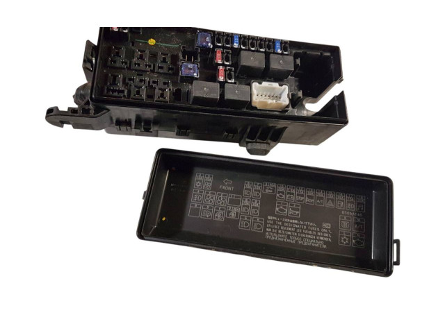 Блок предохранителей  PR06401000, 8565A146   Mitsubishi L200    