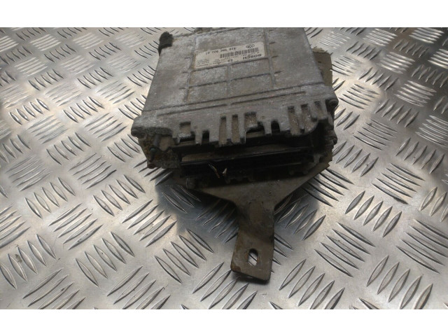 Блок управления двигателя 028906021AT, 0281001368   Volkswagen PASSAT B4