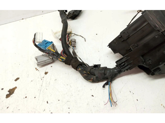 Блок предохранителей Lexus IS-F