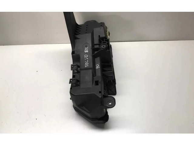 Блок предохранителей 30679620, 1098287 Volvo S80