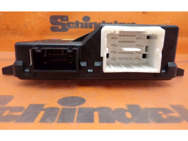 Блок управления 81870J7211, 81870J7211   KIA Pro Cee'd III