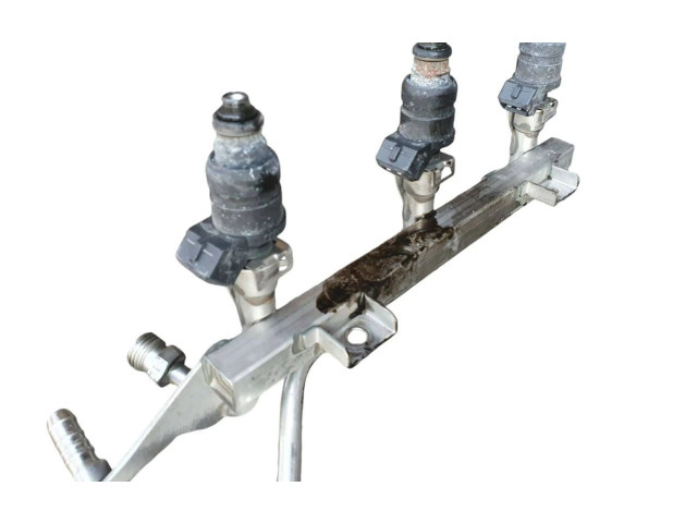 Топливная рампа 078133681AJ, 078133551AC   Audi A6 S6 C5 4B   для двигателя AGA