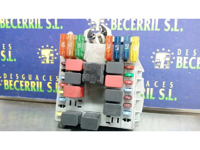   Pojistková skříňka 46835587   Fiat Punto (188) 1999