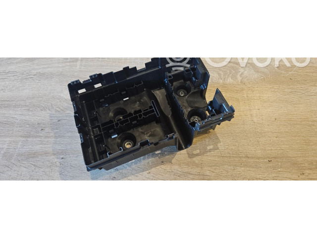 Pojistková skříňka 68239267AC, 63513678 Chrysler Pacifica 2018