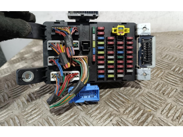   Pojistková skříňka 919501G010   KIA Rio 