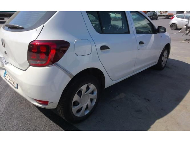 Ручка стеклоочистителей 8201168003 Dacia Sandero