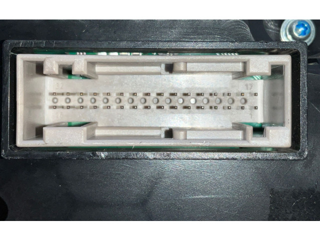 Přístrojová deska Audi A5 8T 8F 2009 8T0920981H