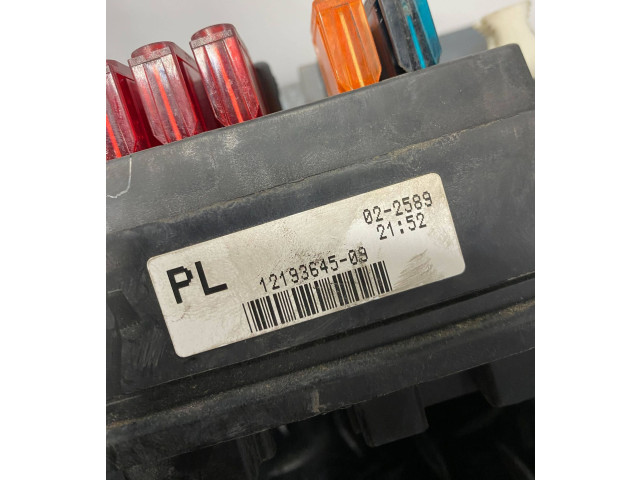 Pojistková skříňka 12193645, 022589 Cadillac Escalade 2005