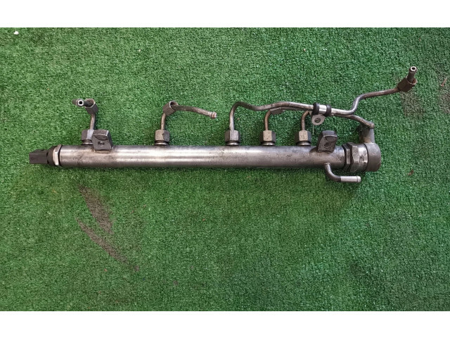 Топливная рампа A6400702, A6110780449   Mercedes-Benz A W169  