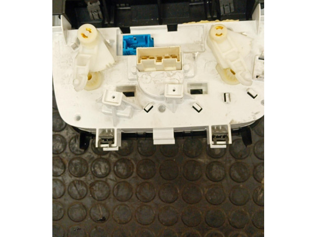 Блок управления климат-контролем    Fiat Punto Evo